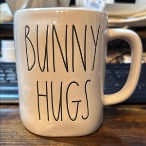 Rae Dunn Bunny Hugs Rabbit White Mug 19 Oz. NWT NEW WITH TAG